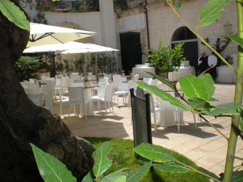 Ostuni Palace - Hotel Bistrot & Spa Eksteriør bilde